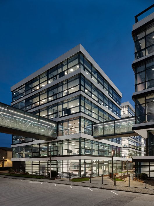 155860031633978 Delta Controls Germany