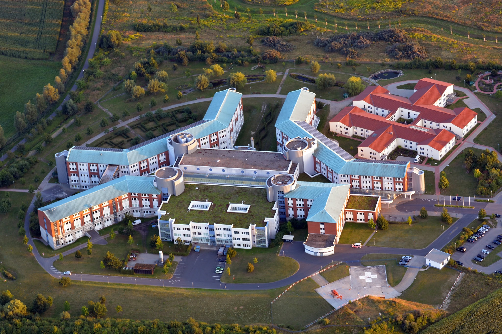 Gebäudeautomation in KMG Kliniken, Luftaufnahme